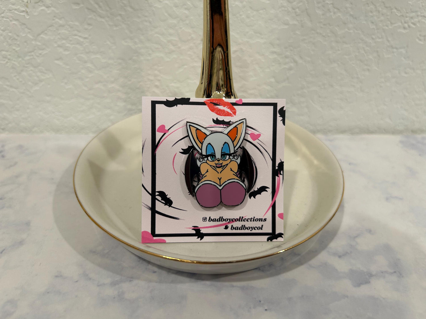 Original Rouge the Bat Hard Enamel pins